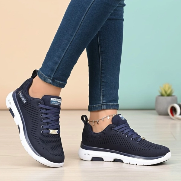 کفش پیاده روی اسکیچرز اورجینال پابین